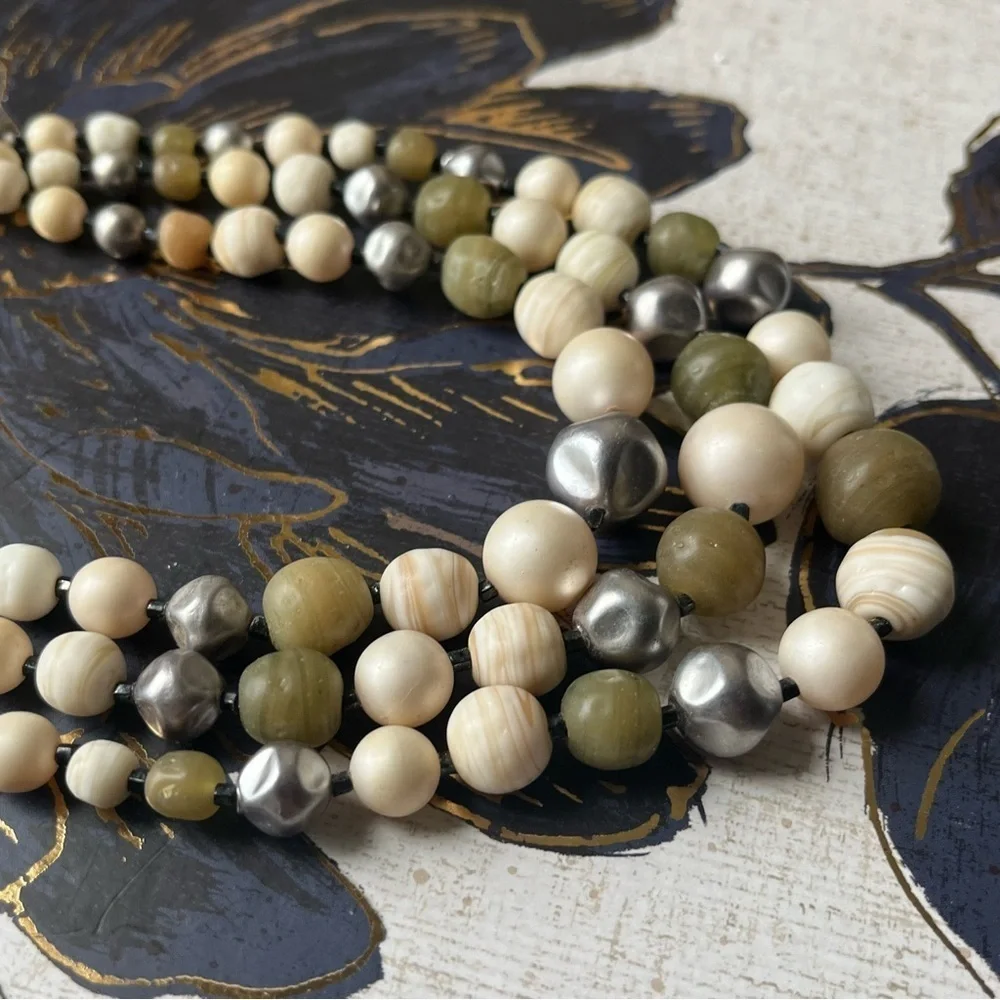 Vintage 60s Lucite Pistachio Green Cream and Silver Chunky Beaded Necklace